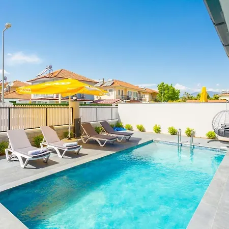 Exclusive Paradise 2