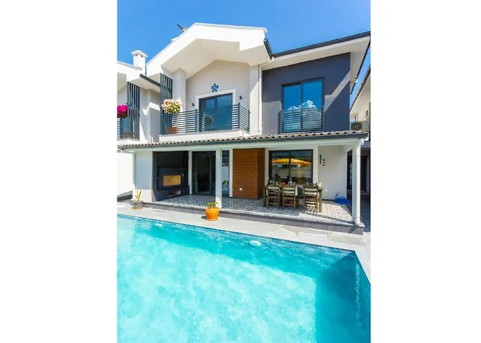 Exclusive Paradise 2 *